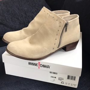 Minnetonka Brie boot 11 stone exellent